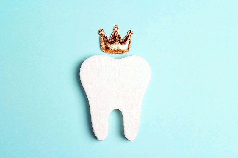tooth representing the dental crown lifespan in McKinney